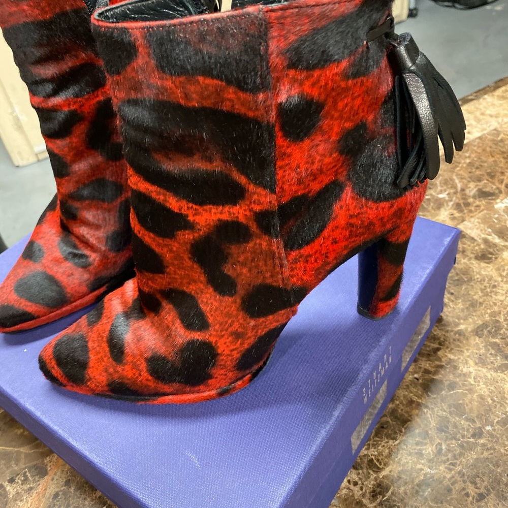 Shoes - Picture 2 of 2